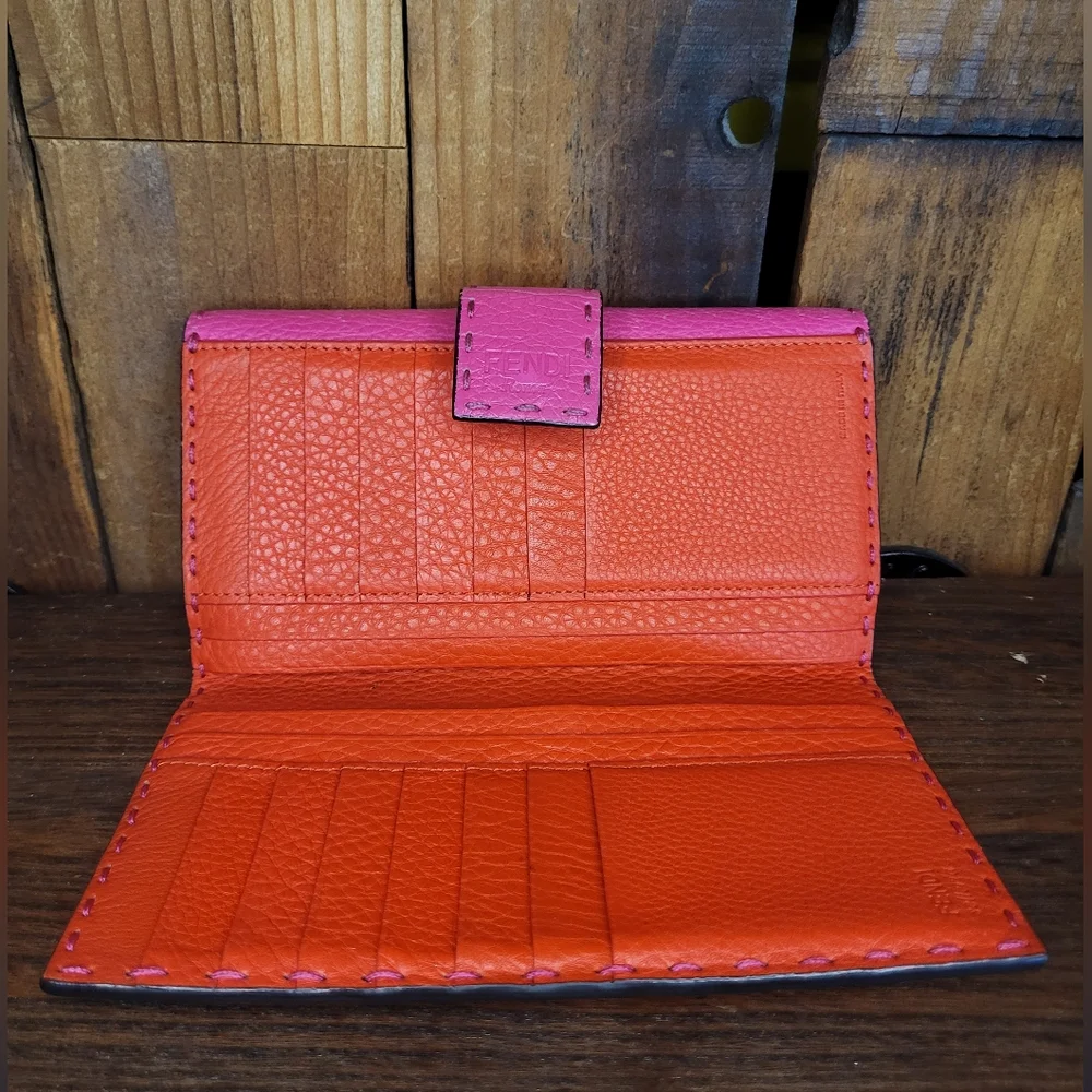 Fendi Peekaboo Selleria Pink Wallet - Picture 9 of 15